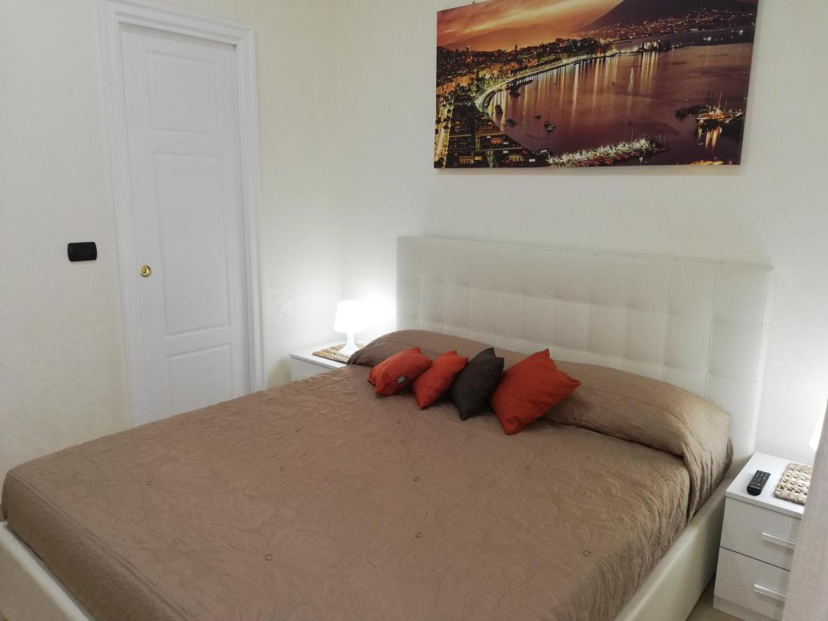 La Dolce Dimora Bed and Breakfast Νάπολη Εξωτερικό φωτογραφία