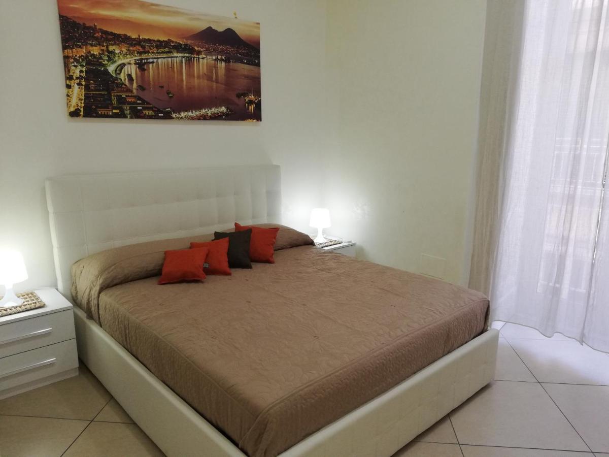 La Dolce Dimora Bed and Breakfast Νάπολη Εξωτερικό φωτογραφία