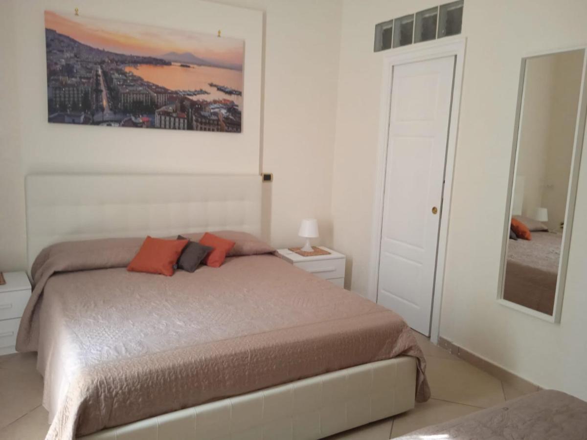La Dolce Dimora Bed and Breakfast Νάπολη Εξωτερικό φωτογραφία